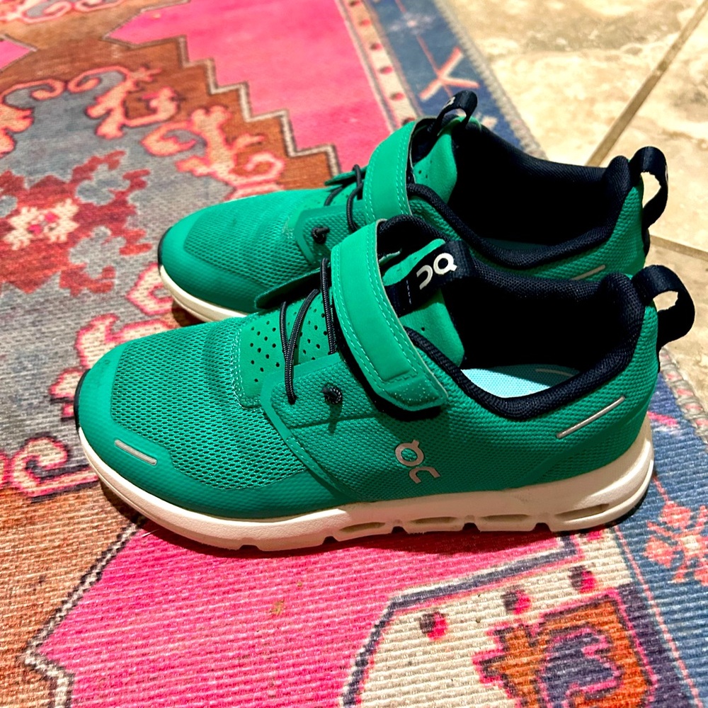 Kids On Cloud Sneakers